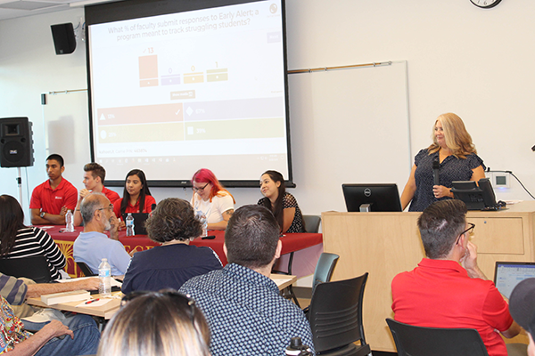 Christen Smith, Guided Pathways Co-Ordinator along with the student panel provide answers and comments to faculty in attendance.