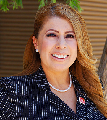 Martha Garcia Headshot